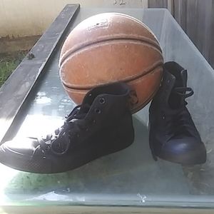 Women's All Star Converse Hi Tops